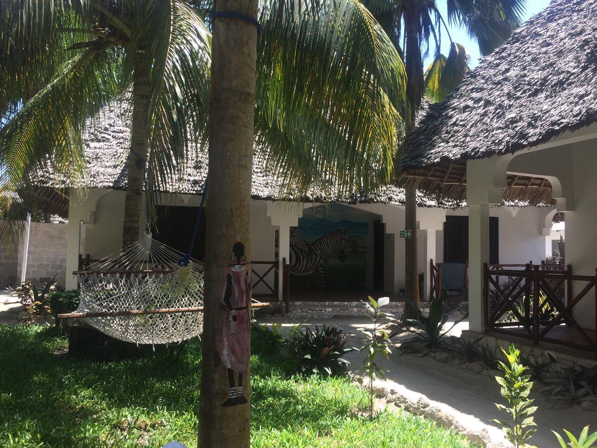 Kicheko Bungalows Nungwi Exterior foto